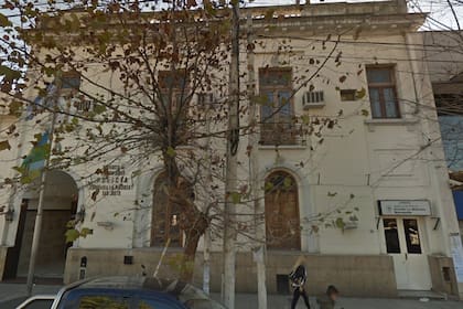 Tiroteo en San Justo: ladrones vestidos de policías entraron a una comisaría e hirieron a una oficial