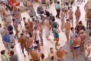 Tiroteo en un centro turístico de Cancún