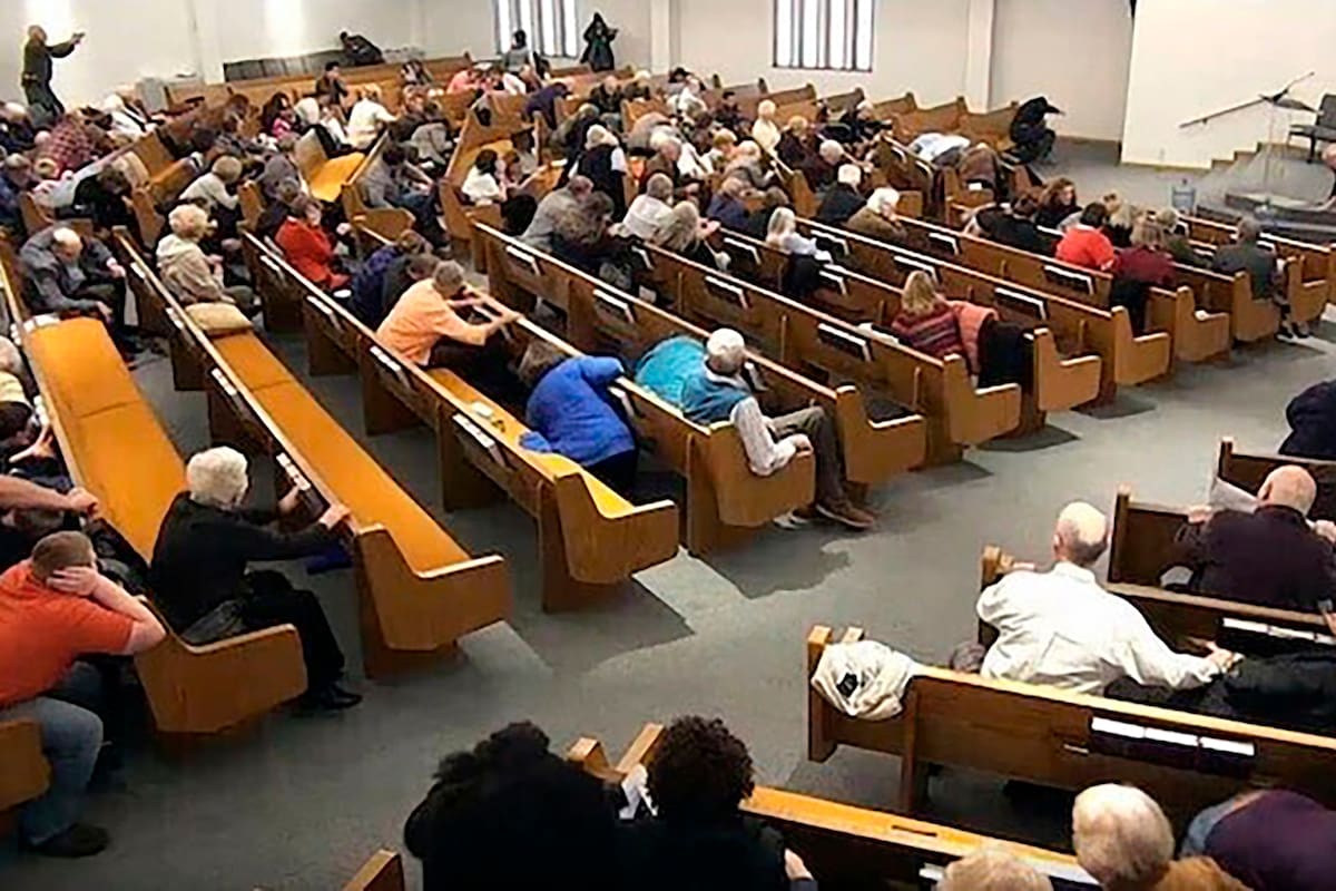 Tiroteo: un hombre abrió fuego y mató a dos personas en una iglesia de Texas