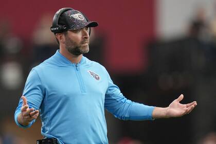 Titans despiden al entrenador Brian Callahan tras récord 4-19 e inicio de 1-5 en segunda temporada