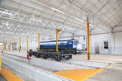 La rusa Transmashholding (TMH) se alzó con una licitación para reparar 24 locomotoras diésel y 160 coches tras ofrecer US$29,7 millones.