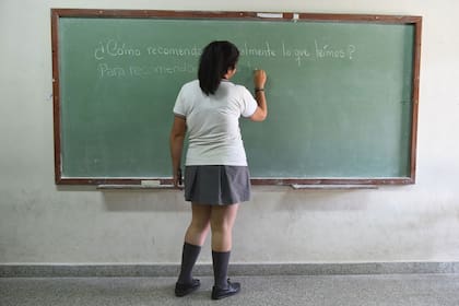 "Toda esta semana estuvimos trabajando buscando fotos, haciendo crónicas, analizando textos y aprendiendo a manejar la tecnología", dice Salomé Ponce