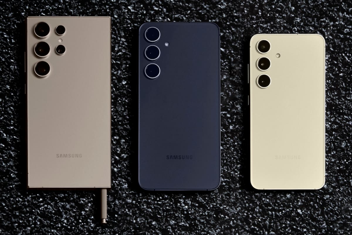 Toda la familia Galaxy S24, en sus tres modelos, está hecha con un porcentaje significativo de metales reciclados; el S24 Ultra tiene un marco de titanio, mientras que el S24 y S24+ tienen un marco de acero reforzado