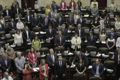 Tanto oficialistas como opositores se reunieron para dar quórum para que comience la sesión