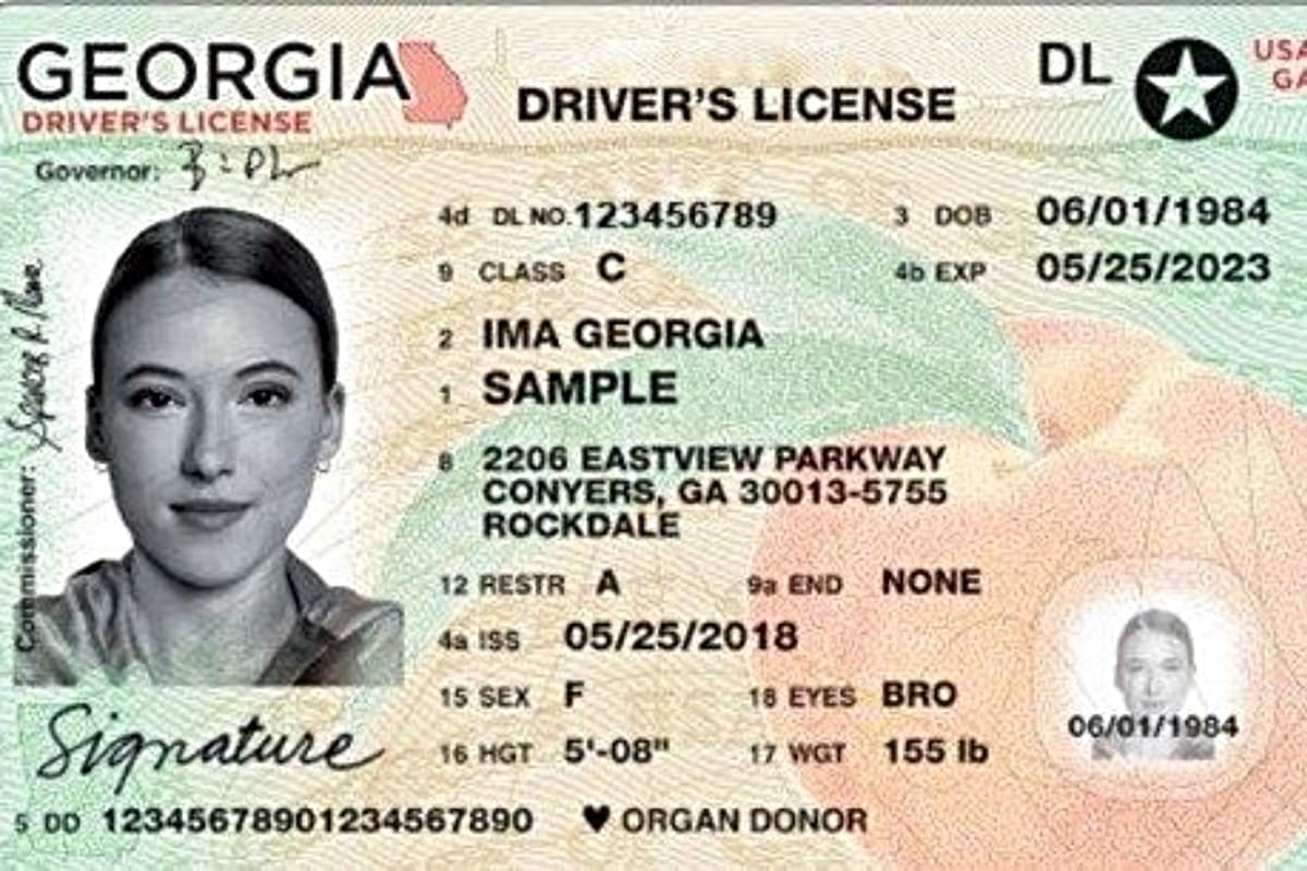 Todas las licencias permanentes emitidas en Georgia después de 2012 cumplen con los requisitos de la Real ID