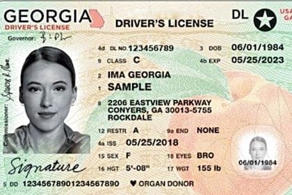 Todas las licencias permanentes emitidas en Georgia después de 2012 cumplen con los requisitos de la Real ID