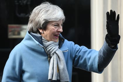 La moción representa un alivio para la primera ministra Theresa May, pero suma más incertidumbre al proceso