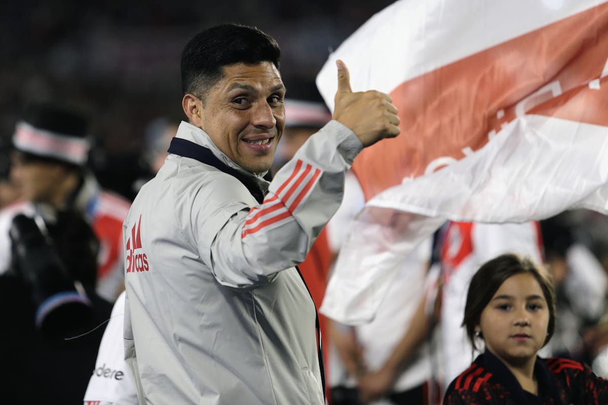 Todo bien: pulgar en alto para Enzo Pérez y otra vuelta olímpica en River