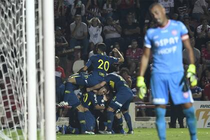 Todo Boca festeja mientras Unión se queda con un sabor amargo