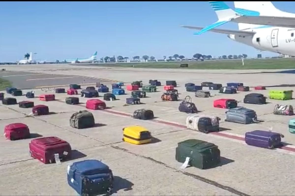 Todo el equipaje y los pasajeros del vuelo que debía salir a Tucumán fueron revisados.
