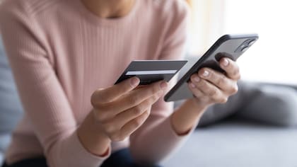 “Todo el tiempo surgen nuevos tipos de fraudes, que son cada vez más organizados y profesionalizados. Además, se trata de acciones con un carácter cada vez más global. Cuando surge una modalidad nueva de estafa en México, a la hora empieza a replicarse en la Argentina”, advierten en Koin