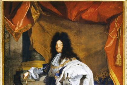 Todo empezó en Versalles: Luis XIV, el rey Sol, hizo de las modas una herramienta de su poder político