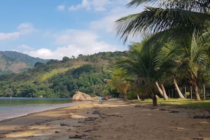 Todo está servido para el turismo, en Angra, pero hay tanto que se hace necesario saber antes adónde ir