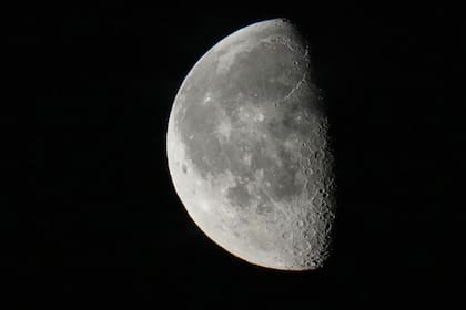 Todo lo que hay que saber del eclipse lunar parcial del 27 de agosto