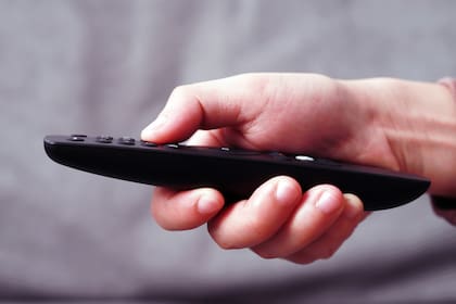 Todo lo que hay que saber para programar un control universal sin código