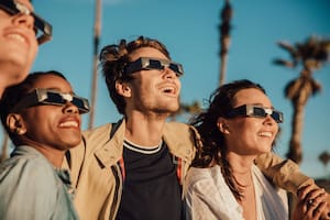 Todo lo que hay que saber para ver el eclipse solar anular de este martes 17 de febrero desde la Argentina (iStock)