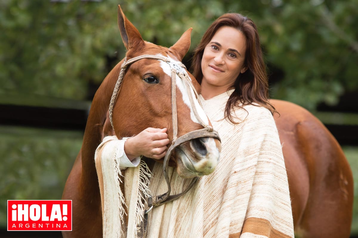 “Todo me costó mucho, incluso tuve depresión porque mi autoestima era bajísima. Trabajaba para demostrar, para que me consideraran buena, pero nunca
era suficiente", revela la jugadora, que tiene ocho goles de hándicap.