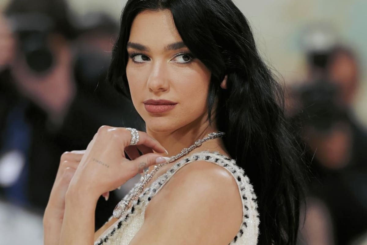 Todo se dio a conocer en S95 Book Club, la comunidad lectora de Dua Lipa