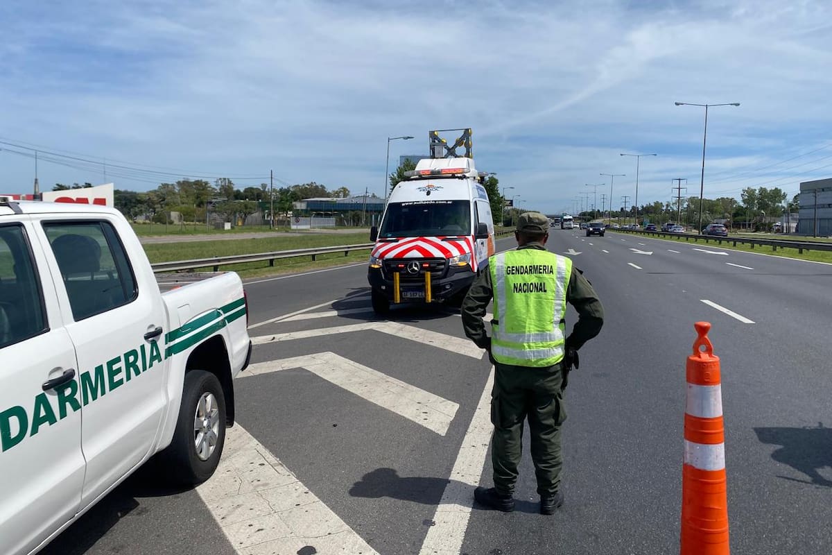 Todo sucedió en un control que hacía la Gendarmería Nacional en la ruta Panamericana, a la altura de Garín