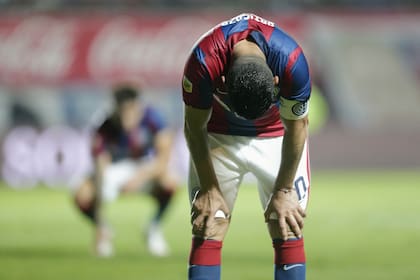 Todo un símbolo: Ortigoza, decepcionado, por una nueva derrota de San Lorenzo