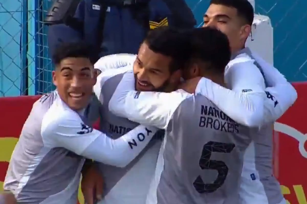 Todos los abrazos para Wilson Chimeli