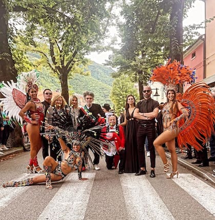 Todos los años se realiza un desfile por Piobbico, antes de hacer la votación oficial