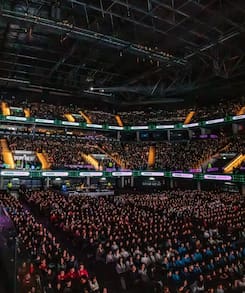 Quién toca en el Movistar Arena hoy: todas las bandas y artistas que se presentarán en agosto