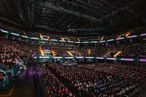Quién toca en el Movistar Arena hoy: todas las bandas y artistas que se presentarán en agosto 2026