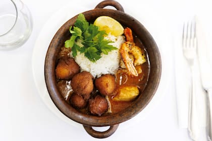 Todos los días el veterano Hicks pedía un plato de gumbo, cuando no apareció, los empleados fueron a ver como se encontraba