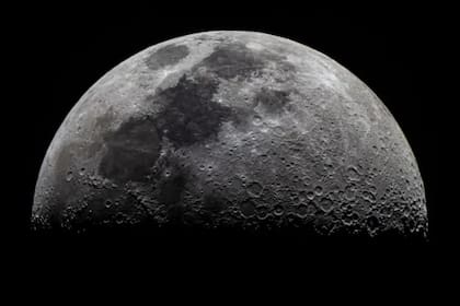 Todos los meses, la Luna pasa por sus distintas fases