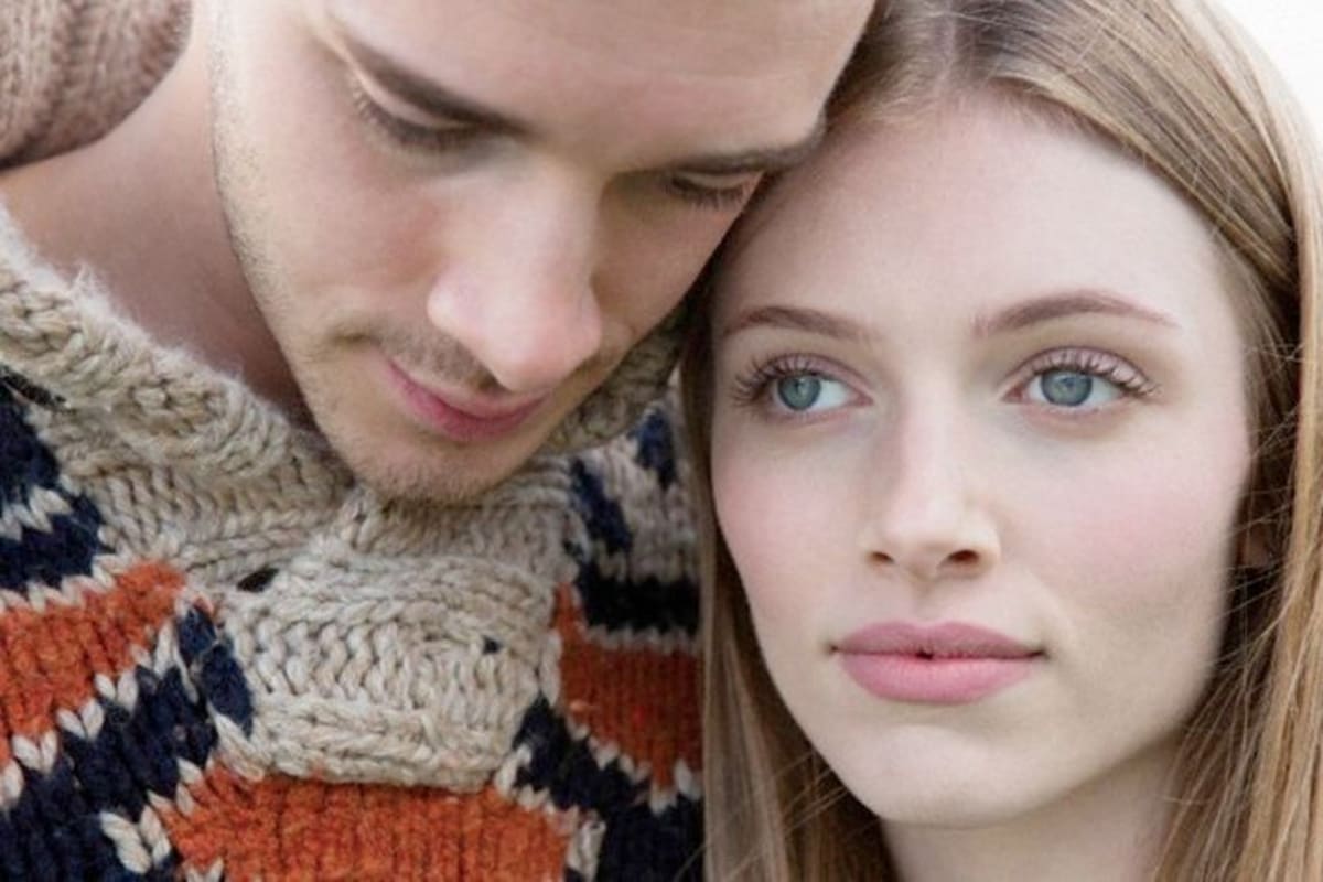 Todos los seres humanos somos dependientes (de la tecnología, de la necesidad de ropa y calzado, de quien nos proveerá lo que necesitamos, etc.)