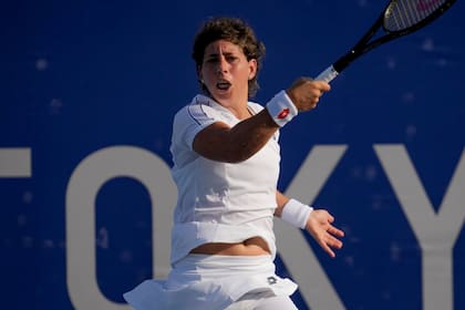 Tokio 2020: la tenista española Carla Suárez Navarro, que volvió a competir en el último Roland Garros tras superar un cáncer, logró su primer triunfo en singles durante los Juegos Olímpicos.
