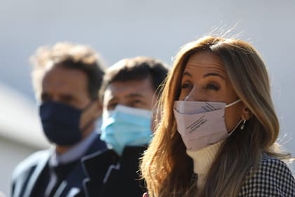 Tolosa Paz propuso un debate y el resto de los postulantes aceptó