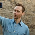 Tom Hiddleston y la serie que cambia lo que creíamos saber acerca de la destrucción de Pompeya
