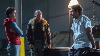 Tom Holland y Michael Keaton en rodaje junto a Jon Watts