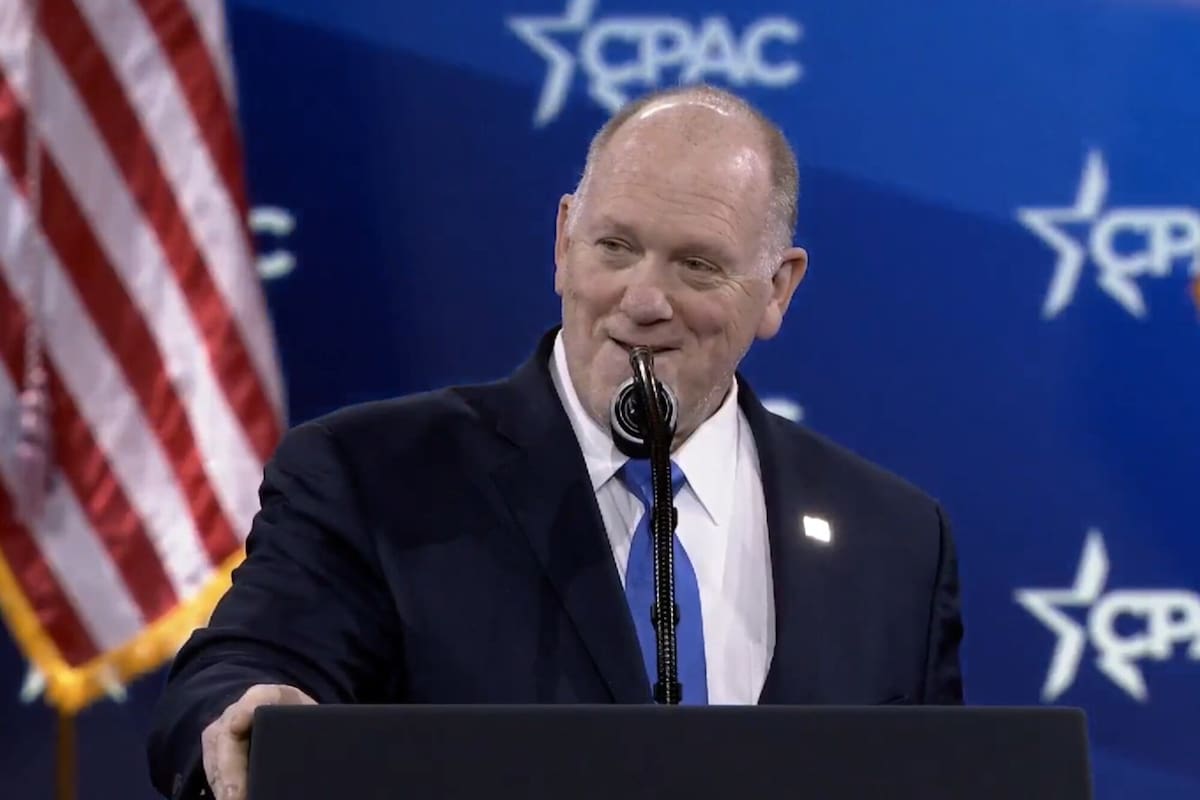 Tom Homan apuntó contra las políticas migratorias de Boston y las autoridades locales salieron a responderle