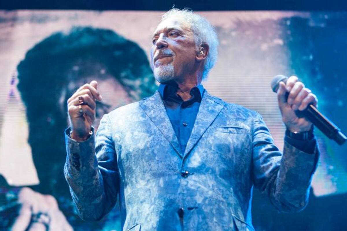 Tom Jones se reencontrará con sus fans argentinos en abril, en el Movistar Arena