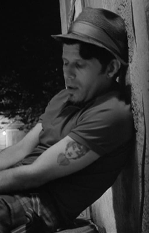 Tom Waits en Bajo el peso de la ley, de Jim Jarmusch