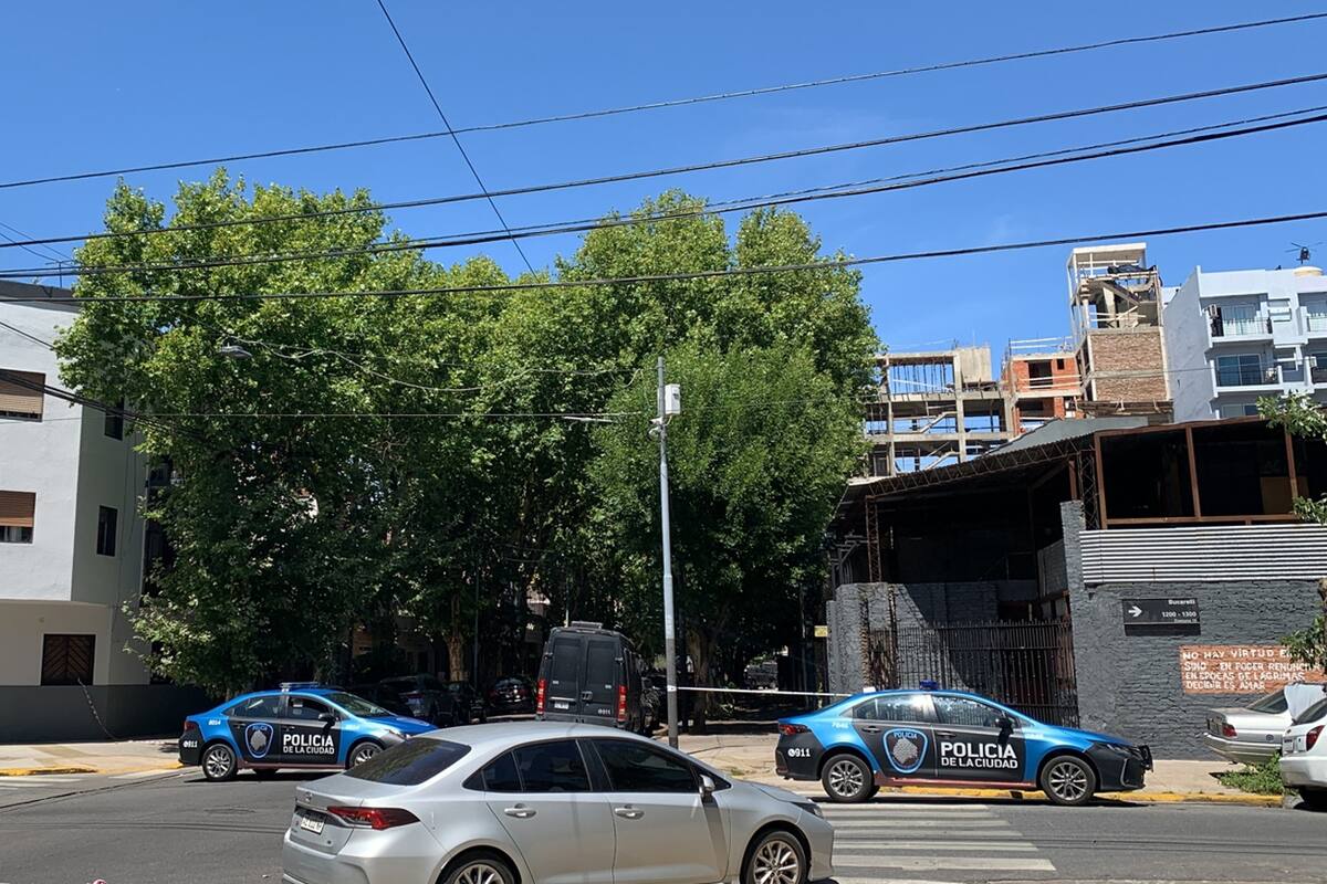 Toma de rehenes en una fábrica en Parque Chas