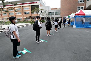 El mundo observa el cauteloso regreso a la normalidad en Corea del Sur