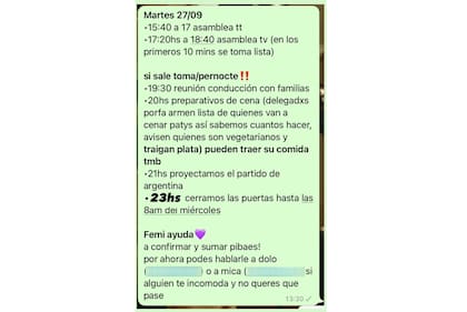 Toma en el colegio Carlos Pellegrini