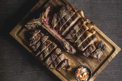Tomahawk Steakhouse