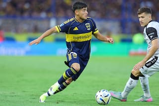 De chico rechazó que lo llevaran a River, de grande cumple el sueño de jugar en Boca, donde es el mimado de los hinchas