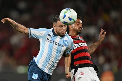 Tomás Conechny y Danilo disputarán con todo la pelota en un Racing vs. Flamengo determinante: el ganador de la serie será finalista por la Copa Libertadores.