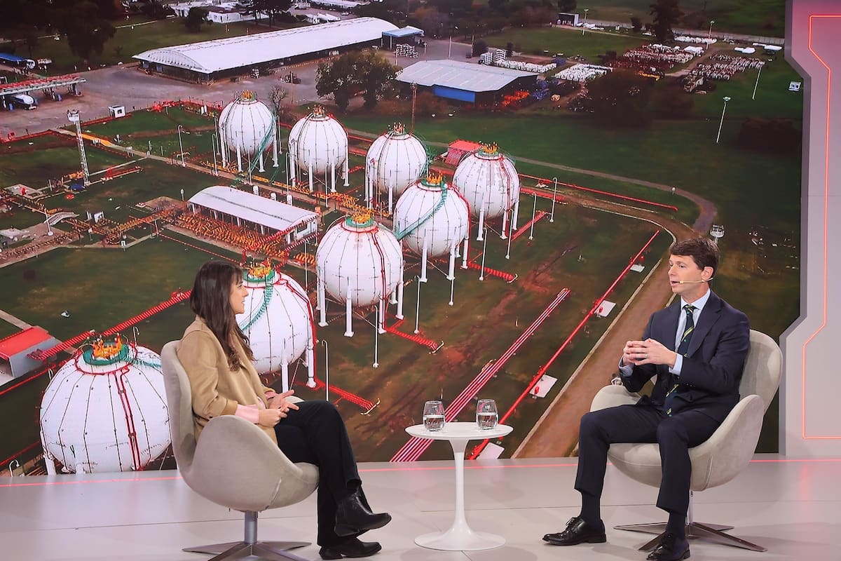 Tomás Córdoba, CEO de Mega, fue entrevistado por la periodista Sofía Diamante en el evento de Energía organizado por LA NACION
