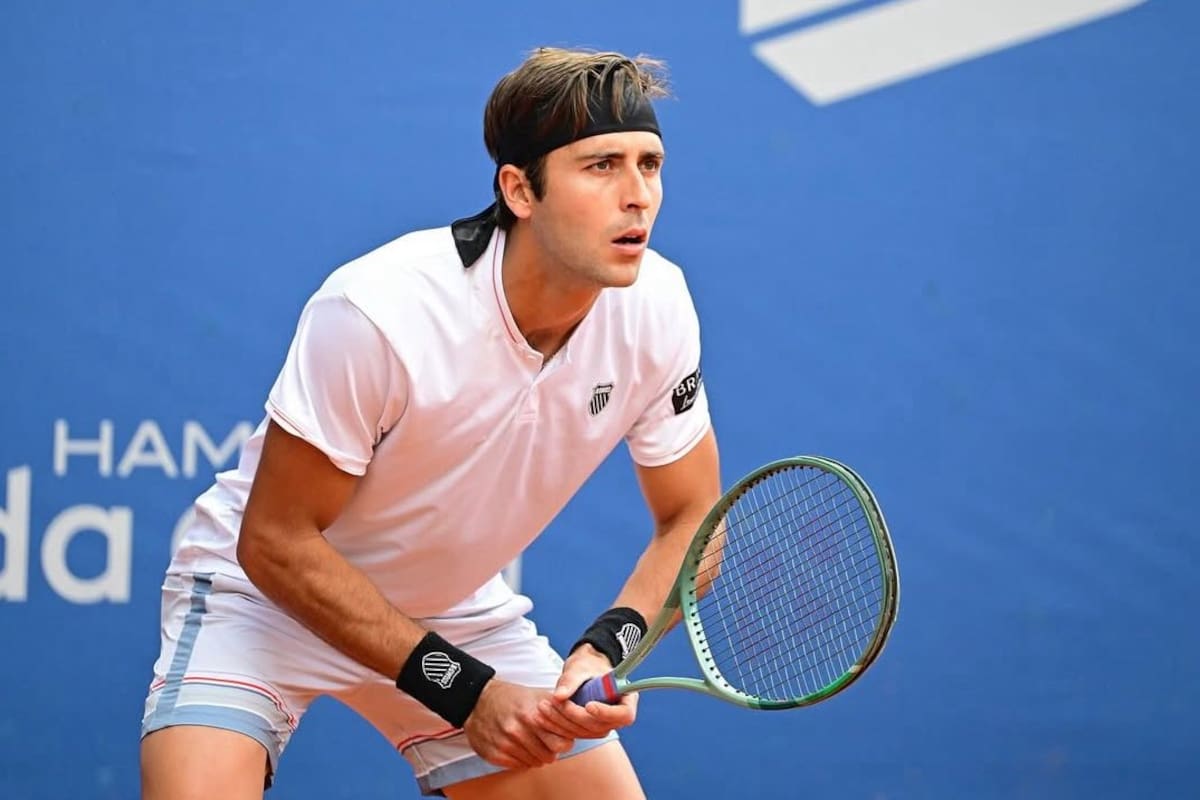 Tomás Etcheverry avanzó a los cuartos de final del ATP 500 de Hamburgo