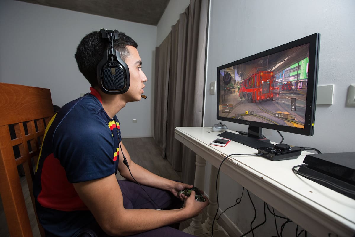 Tomás Roda, de 16 años, se entrena en Call of Duty de lunes a jueves