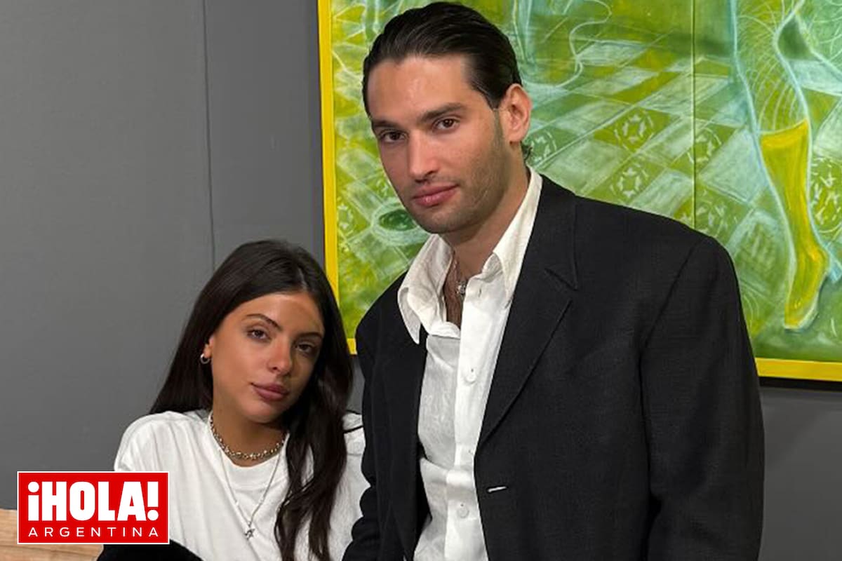 Tomás, tiene 29 años y Martina, 23 y son muy unidos. La pasión por el arte les viene de chicos, cuando visitaban en familia los museos más importantes del mundo