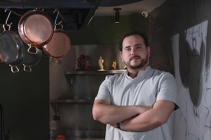 Tomas Treschanski de Trescha, un fine dining que adaptó el menú y el horario