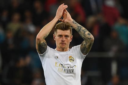 Toni Kroos aún no tiene claro qué hacer con su futuro; la renovación con Real Madrid estaría lejos